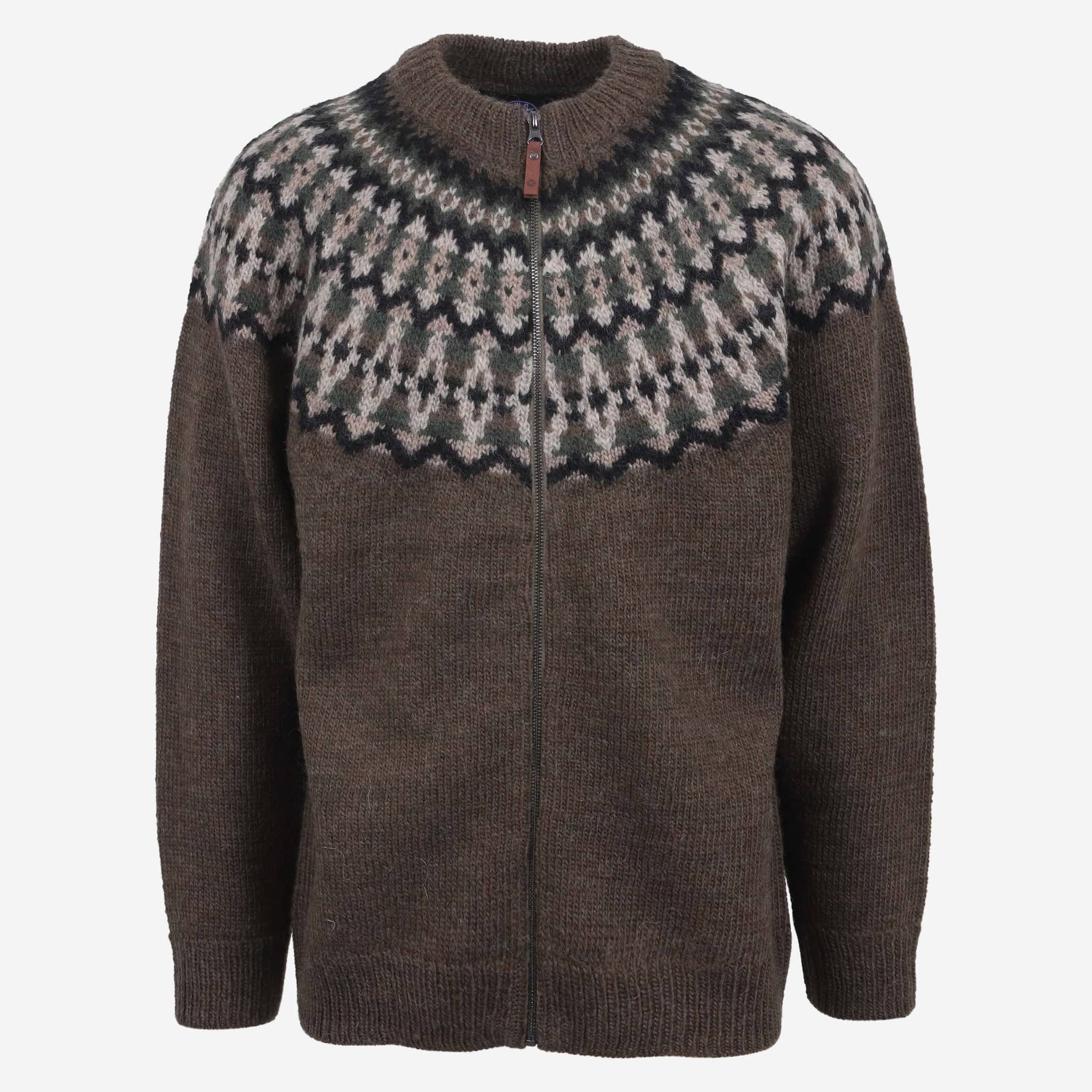Icelandic Wool Sweaters – Traditional Nordic Patterns