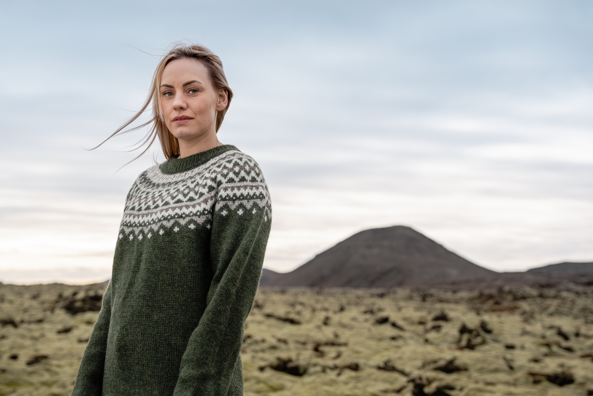 iceland-2-green-wool-sweater_75.jpeg