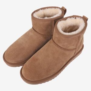natthagi-suede-shoes-iceland_490