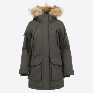 me-warm-winter-parka-women-fur-iceland_90
