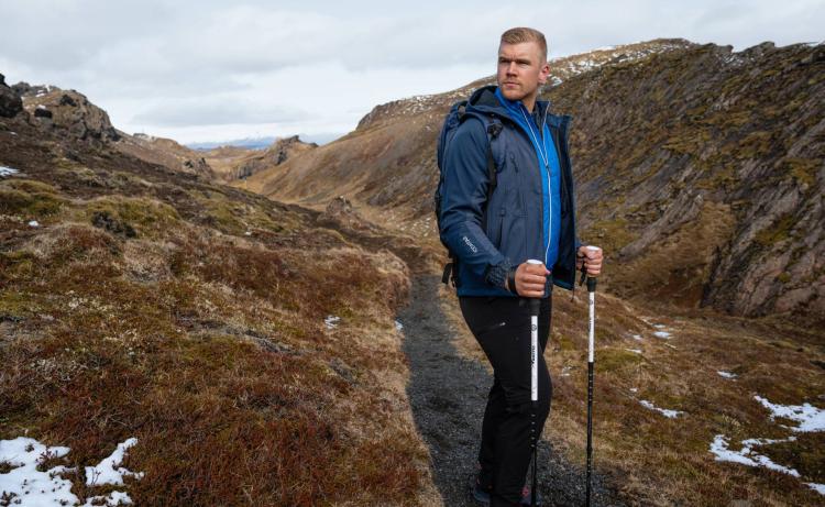 Winter Workout Essentials: The Ultimate Guide to Training Clothes and Healthy Lifestyle Tips for the New Year