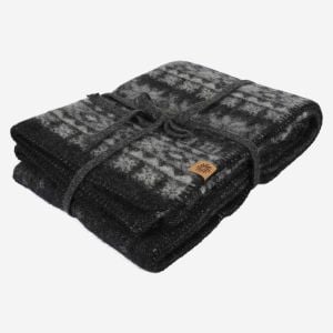 frostros-black-wool-blanket-scandinavian-design